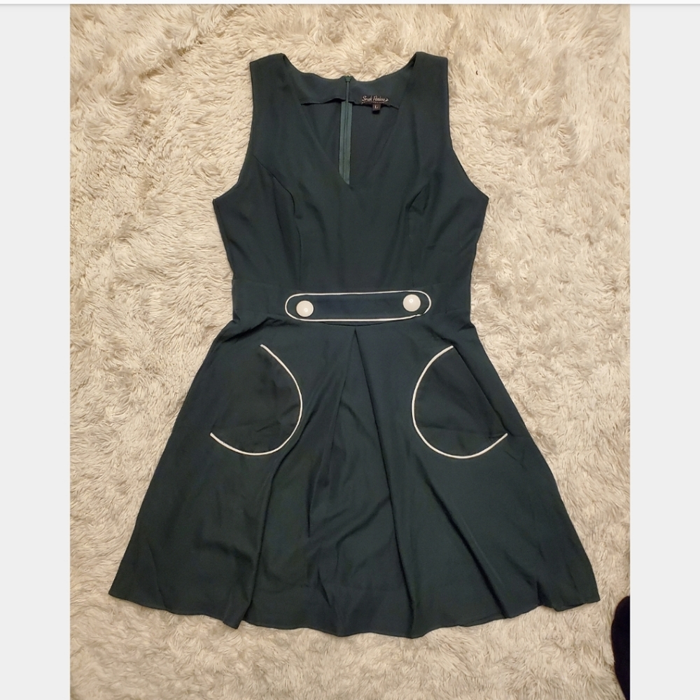 Green dress